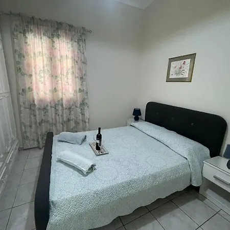 Lejlighed Efis House