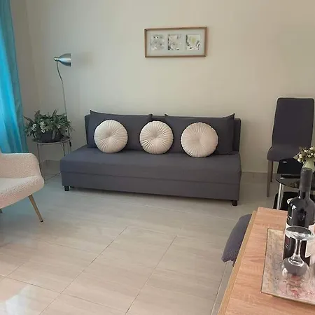 Efis House Lejlighed